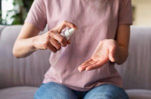 Read more about the article What Is Topical Magnesium Spray Used For? Benefits & Everyday Uses